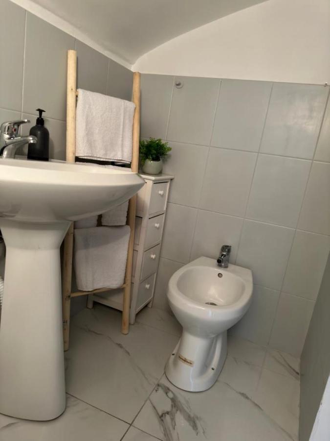 Verdesera Idromassaggio, Netflix, Wifi A Porta Susa Turin Exteriör bild